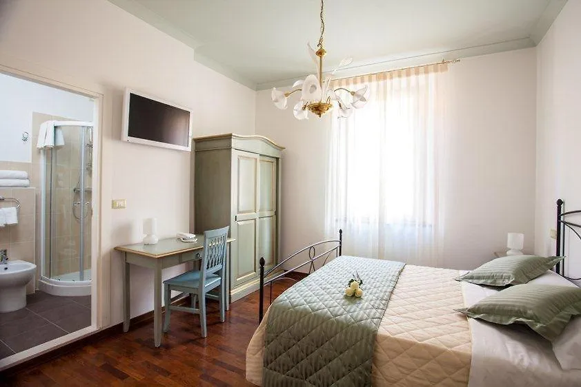 Bed & Breakfast Il Portico Camere e Caffè - centro Città Savignano sul Rubicone